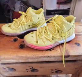 SpongeBob SquarePants x Nike Kyrie 5 SpongeBob colorway