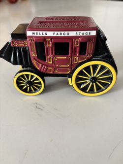 Vintage Wells Fargo’s metal bank