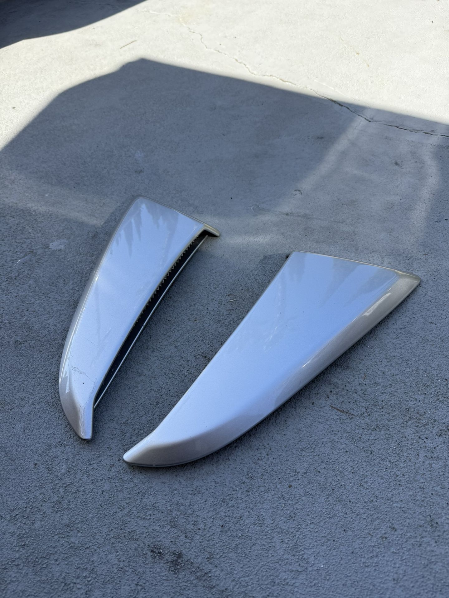 Mustang Stock/OEM Side Vents
