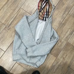 burberry sweater