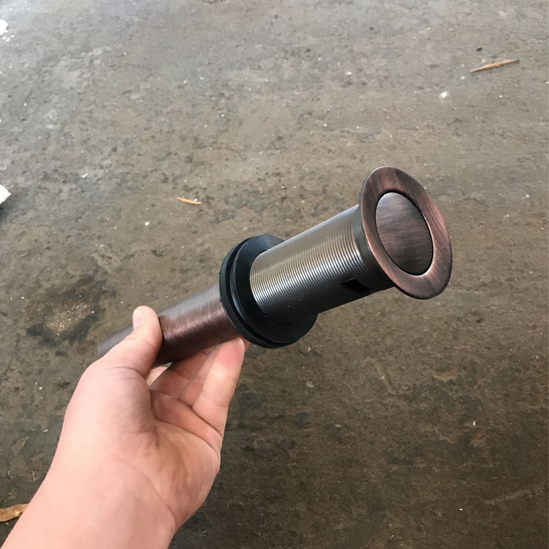 Makino Bath Pop Up Drain