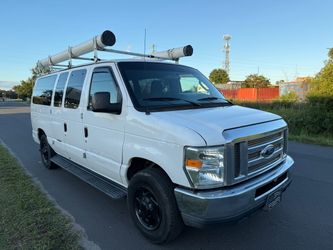 2013 Ford E-350