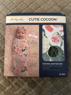 Baby Announcement/Swaddle