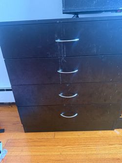 Kids dresser