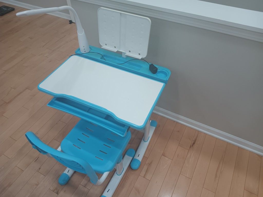 Kids Table Desk And Chair