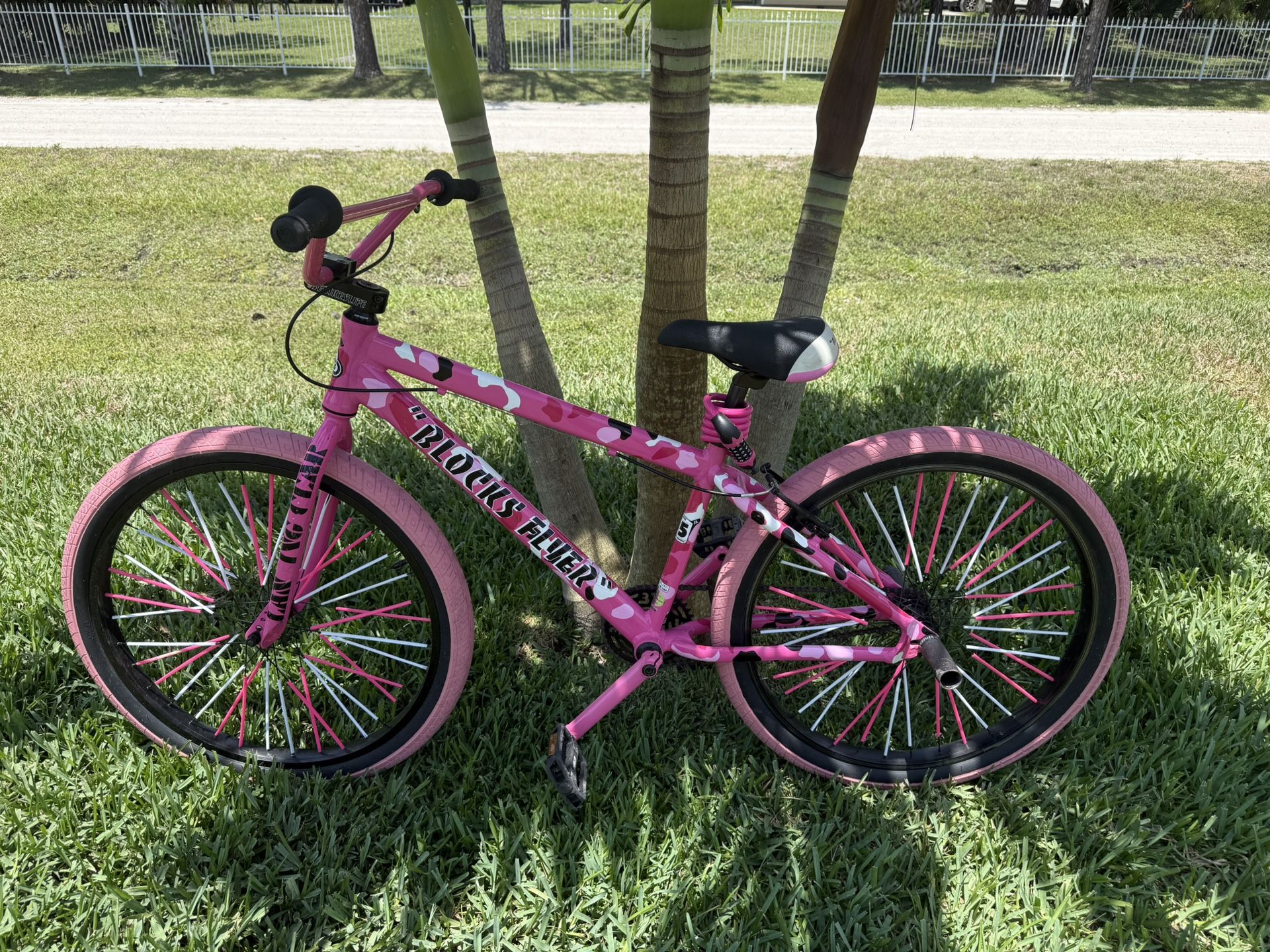 SE Blocks Flyer Bike