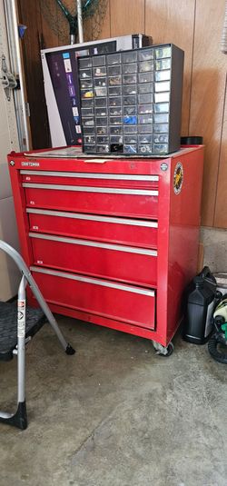 Craftsman Tool Chest on Wheels