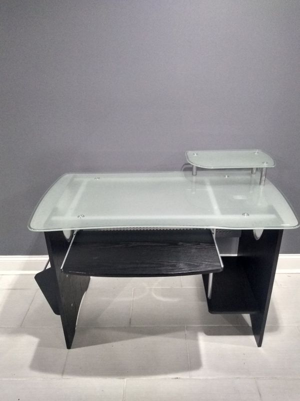 Frosted Glass Computer Desk For In Oxon Hill Md Offerup