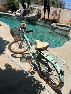 Beach cruiser huffy