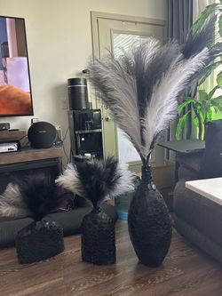 3 beautiful high end vases