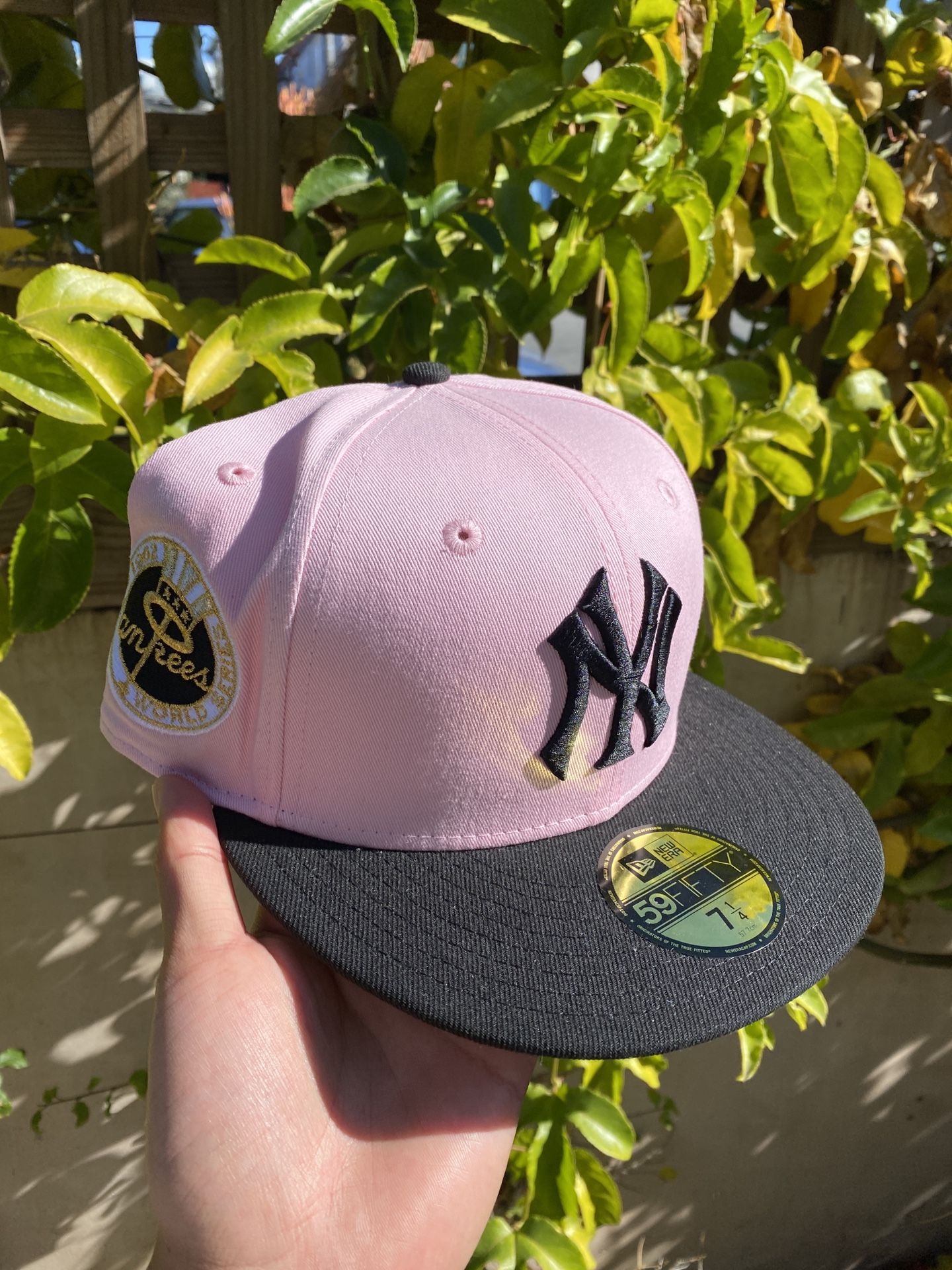 NY yankee Fitted Hat Heartthrobe