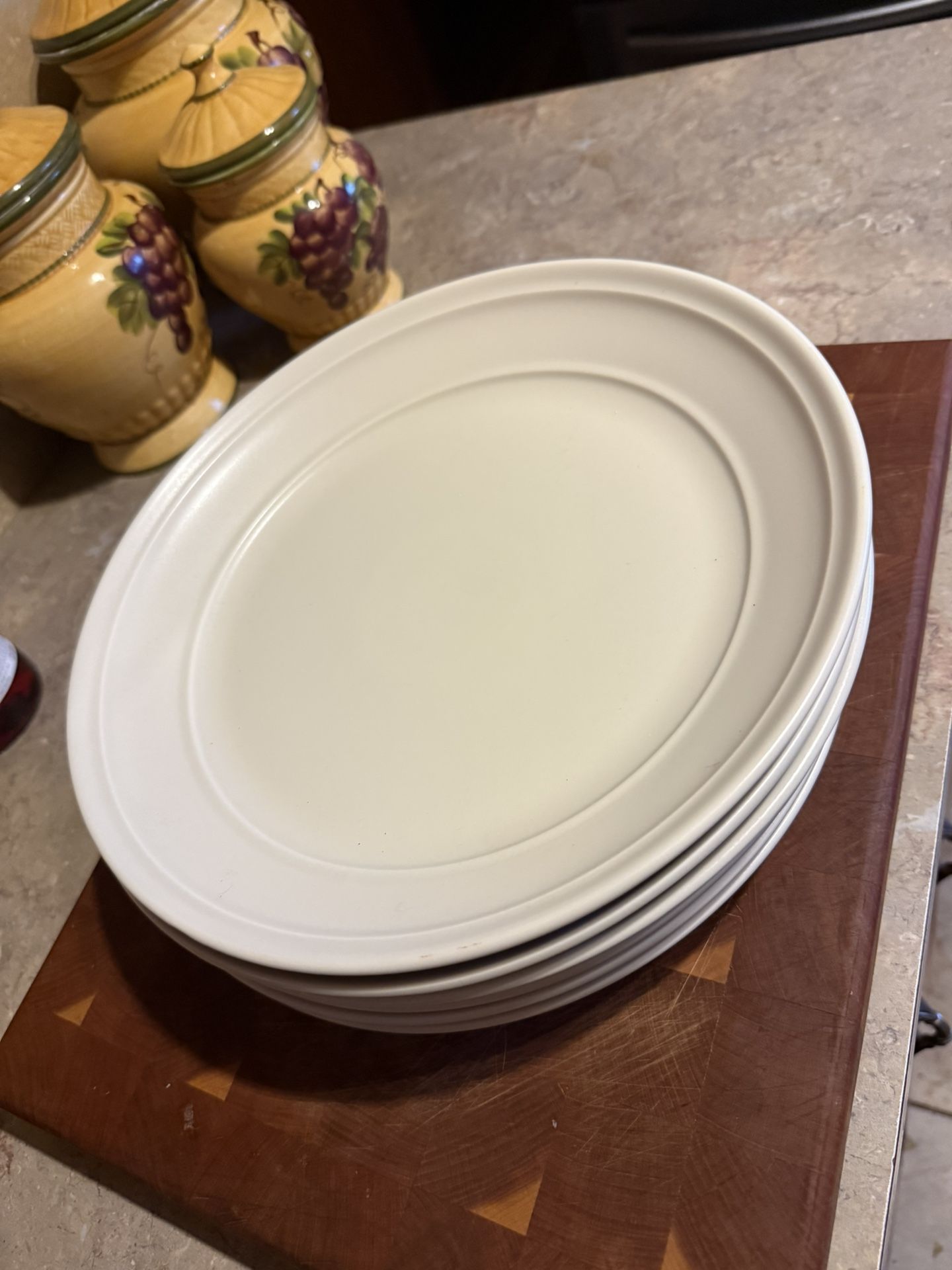 Target Threshold Porcelain 10” Shimmer White Dinner Plate