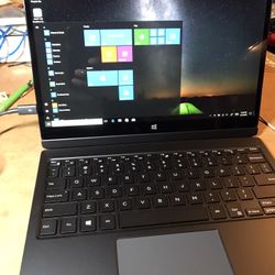 Del Laptop And Tablet 256 GB Model T02H001