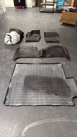 2018 Range Rover L  floor mats