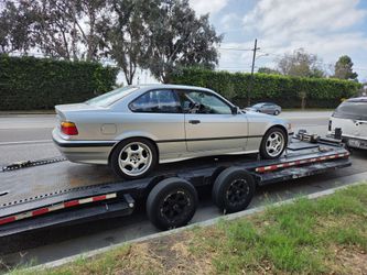 1993 BMW 318is