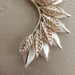 Vintage Coro Gold Tone Broach