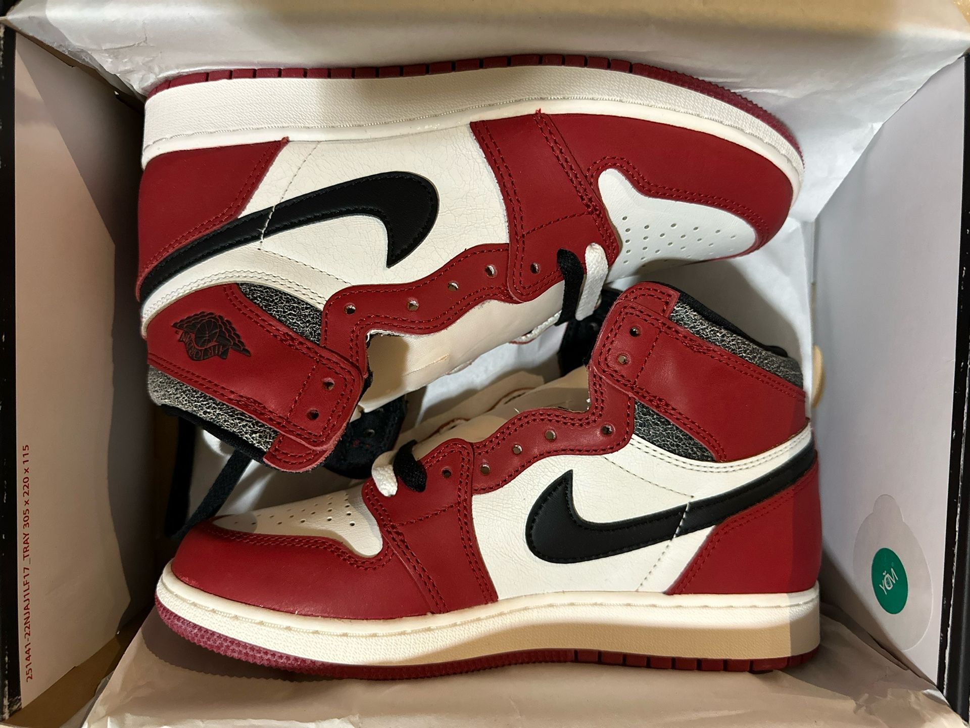 Jordan 1 High Lost And Found Size 4.5-7Y
