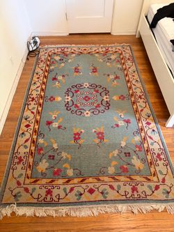 Floral 8x5 Area Rug