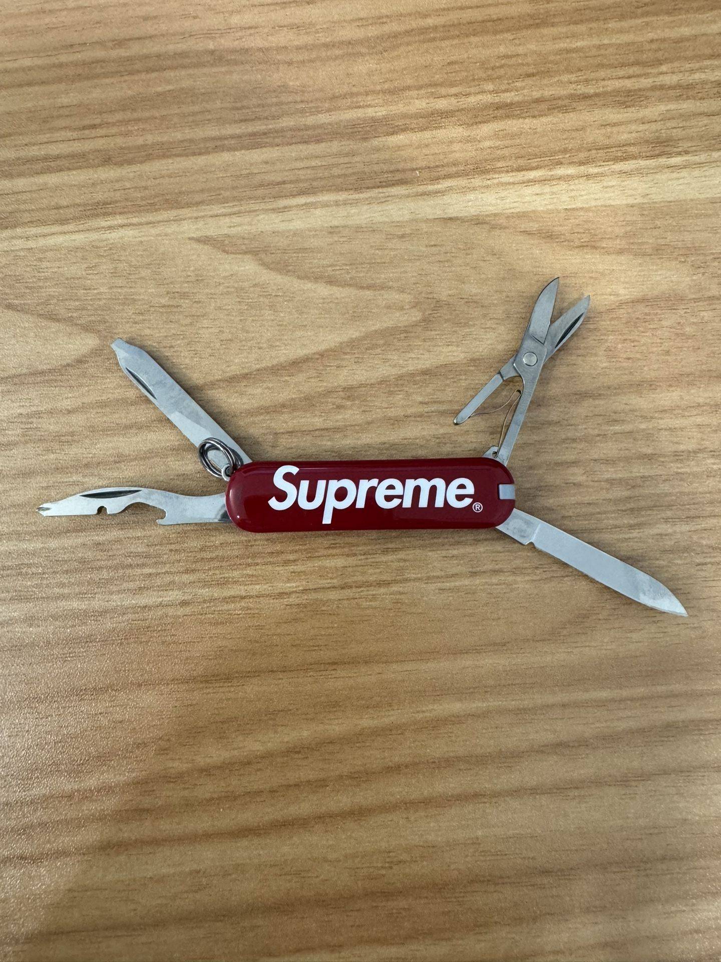 Supreme Victorinox® Spring/Summer 2025 Preview – Supreme