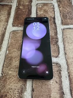 Samsung Galaxy Flip5 (256GB) Unlocked/ Liberado 