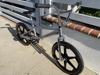97-98 GT SPEED SERIES BMX BICYCLE