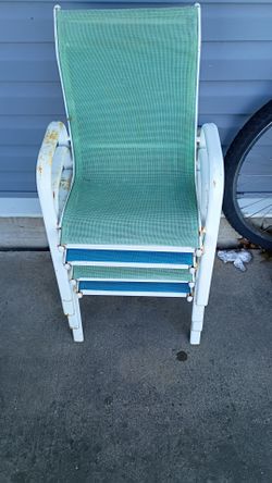 Small toddler chairs
