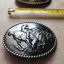 New Rodeo Horse Western Cowboy Belt Buckle 25 Each SHIPPING AVAILABLE