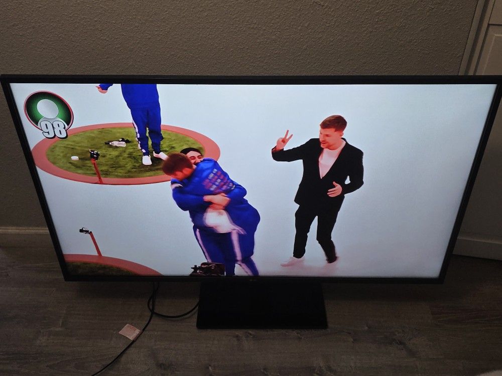 50' LG Smart Tv