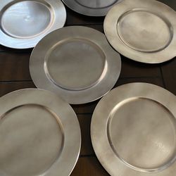 6 Grey Plates 