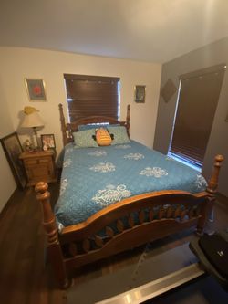 Queen Size Bed  New Reduced! 