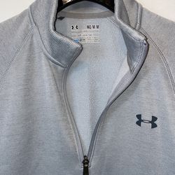 Brand New* Under Amour Pull Over