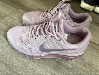 Nikes 8.5