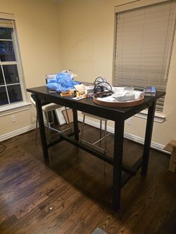 Kitchen Table 