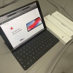 Apple Pencil + Keyboard Sale