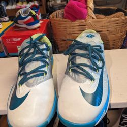 Nike Kd6 "Pure Platinum Size 7y