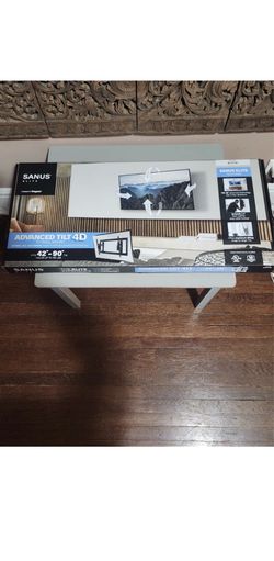 Sanus Advanced tilt 4d