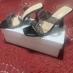 Hot heels new