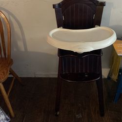 Baby Eating Table 