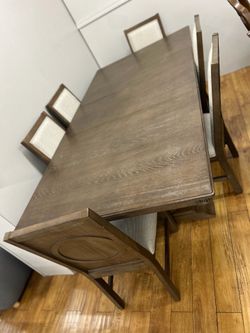 Brown Wood Dining Table For 6-8 Chairs 🪑 Same Day Delivery 🚚 No Credit Needed💰