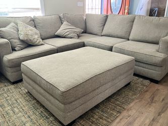 Gray Fabric Sectional Sofa with Ottoman
