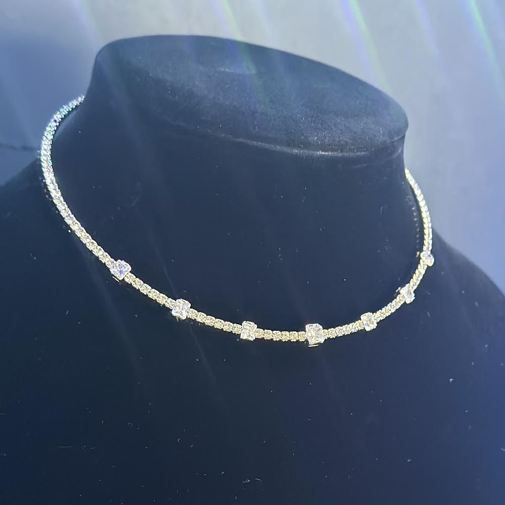 Choker Necklace