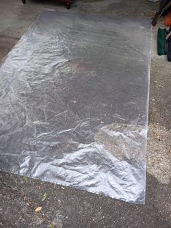 PLASTIC BAGS (INDUSTRIAL SIZE 93"X62" LG ROLL)
