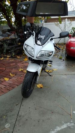 2004 sv650 runs great. Saved my commute from 3 hrs to 50 min