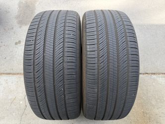 2 Hankook Tires 255/40/20