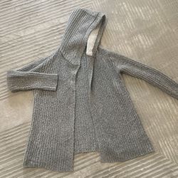 Women’s grey fashion nova sweater cardigan size small 