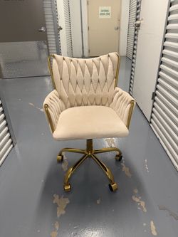 Beige Velvet Desk Chair