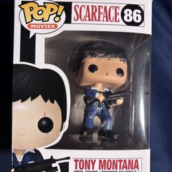 Tony Montana #86 vinyl figure