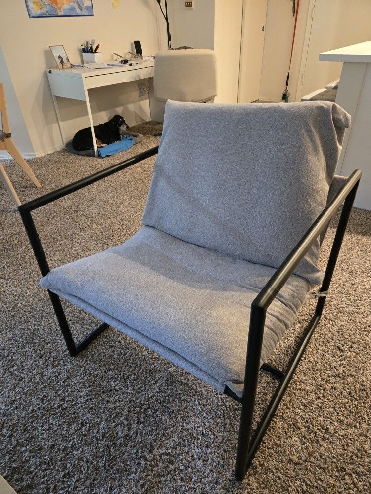 Reagle Modern Metal Framed Sling Accent Chair