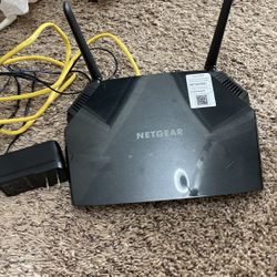 NETGEAR AC1600 Dual Band Gigabit WiFi Router (R6260), Black