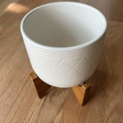 Planter Ceramic Pot with Wood Stand